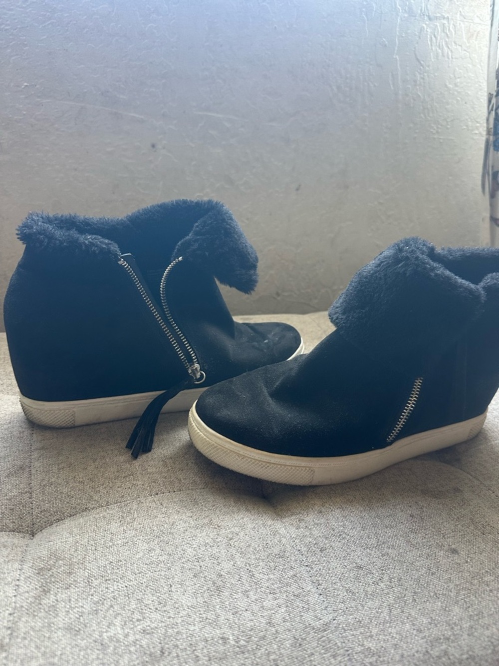 Women's Black Faux Fur Lined Wedge Sneakers